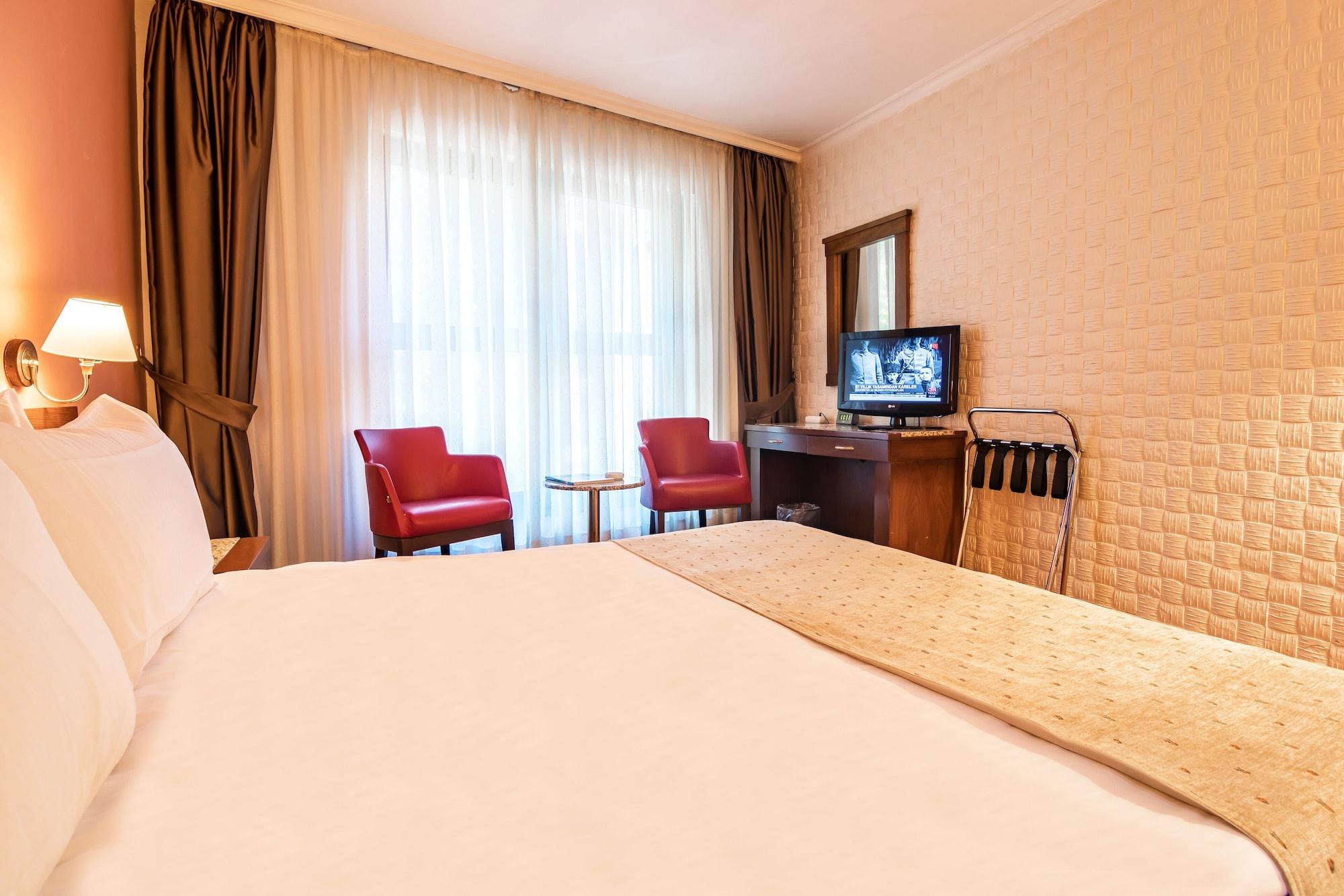 2000 Kavaklıdere Otel 4*